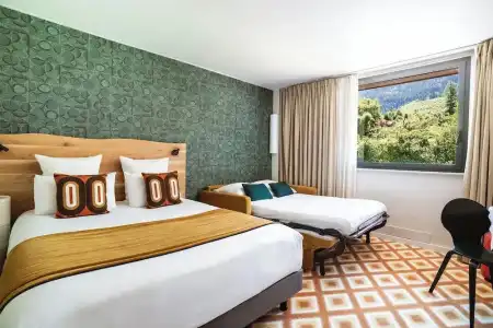 Big Sky & Spa - 26