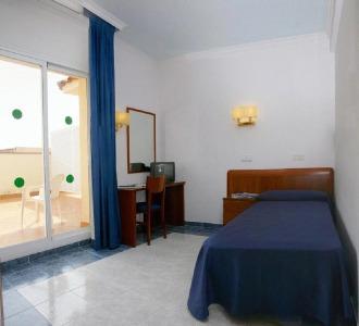 Clipper Affiliated by Fergus - 24