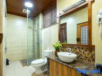 Qin Inn - 52