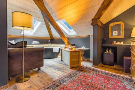 John Luxury Suites - 16