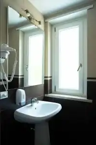 Isa Fiumicino Airport Residence - 61