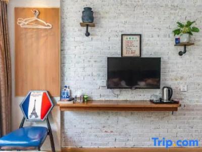 Qilan Boutique Homestay - 36