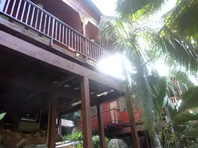 Hillside Retreat - 12