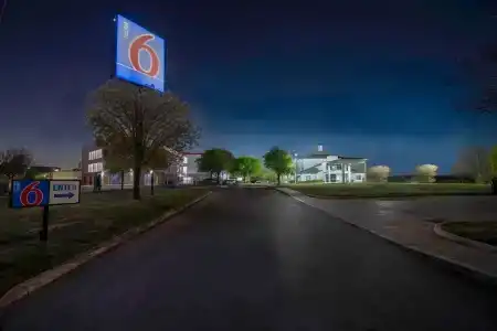 Motel 6 San Antonio, TX - Sea World North - 16