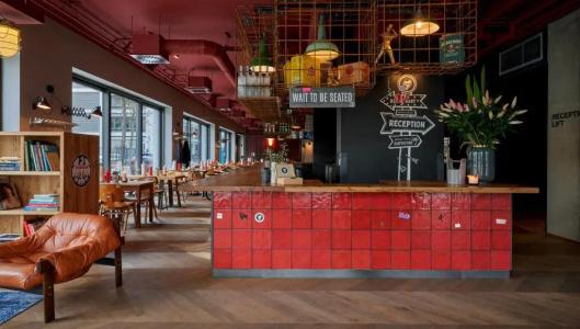 Gekko House, Frankfurt, a Tribute Portfolio - 21