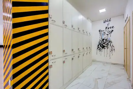 White & Hostel - 22