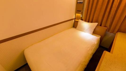 Toyoko Inn Shin-Yokohama Ekimae Shinkan - 39
