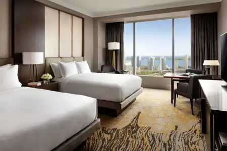 The Ritz-Carlton, Toronto - 39