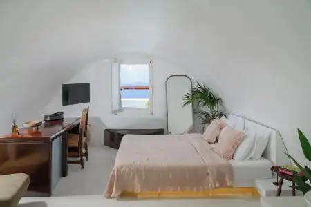 Sophia Oia View - 48