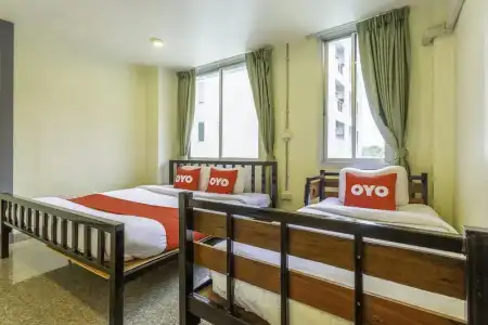 OYO 928 Leaf Hostel - 54