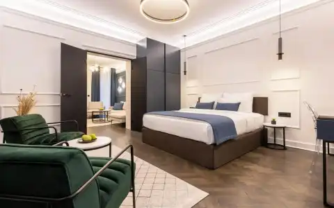 One Luxury Suites - 2