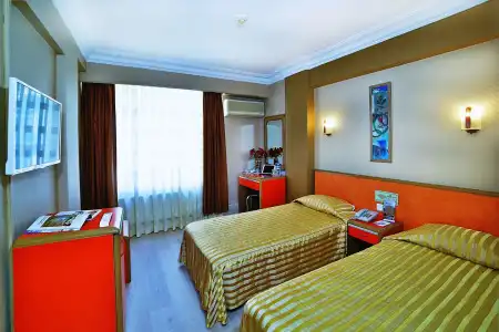 Sahinler - 2
