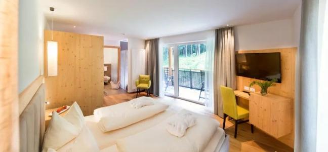 Waldrast - Forestside Living - 78