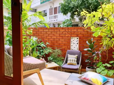 Bed and Terrace Guesthouse - 120