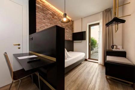 Best Western Tritone - 45