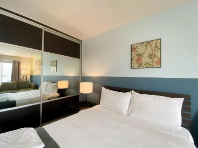 The Studio at Sathorn Terrace - 51