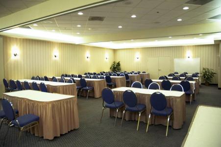 Hampton Inn & Suites By Hilton Calgary- University Northwest - 20