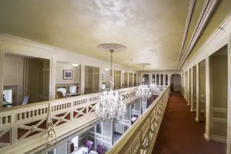 Windsor Spa - 13