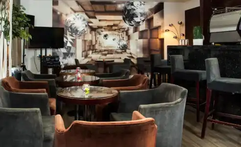The Park City Grand Plaza Kensington - 18