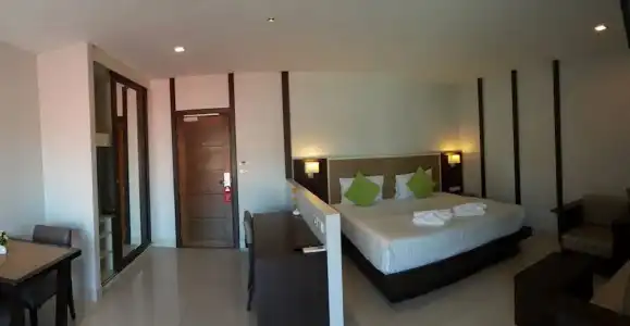 April Suites - 46