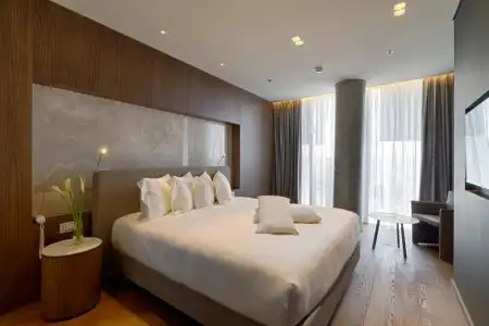 Maritim Plaza Tirana - 45