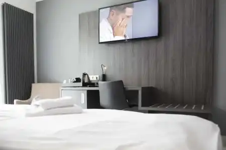 SL'otel im Parforcehaus - 43