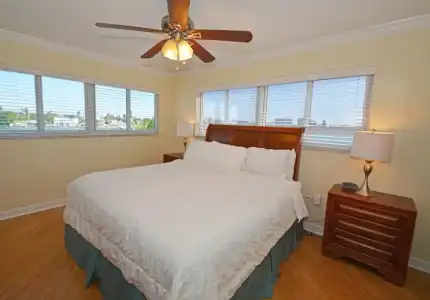 Westwinds Waterfront Resort - 56