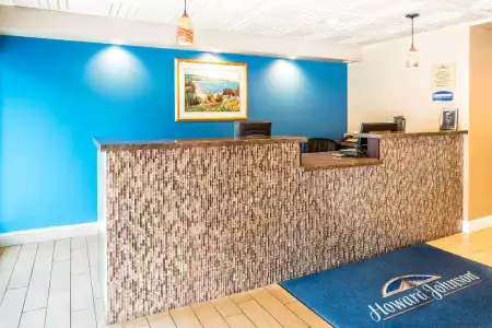 SureStay by Best Western San Francisco Marina District - 2