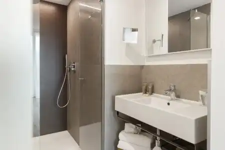 Garda Lake Suite - 51