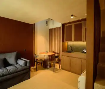Alleys All-Suite & Spa - 49