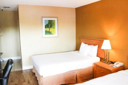 Red Lion Inn & Suites Sacramento - 40