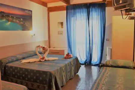 Orizzonte Blu di Tropea - 1