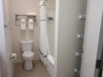 WaterWalk Extended Stay by Wyndham Wichita - 36