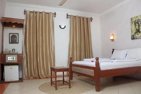 Chukwani Executive Inn - 19