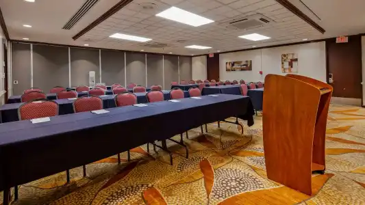 Best Western The Plaza Honolulu Airport - Free Breakfast - 23