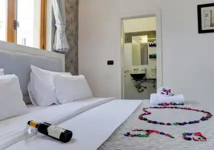 Residence Suites - 0