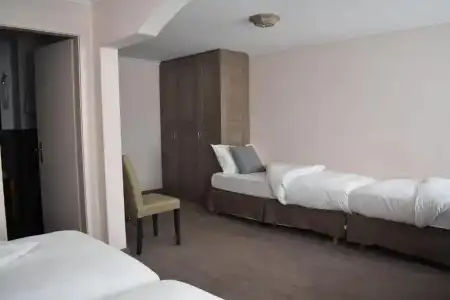 Central, Spa & Lounge Bar - 43