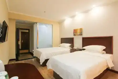 GreenTree Inn JiangSu ZhenJiang DingMao Industrial Park WoDe Square Express - 0
