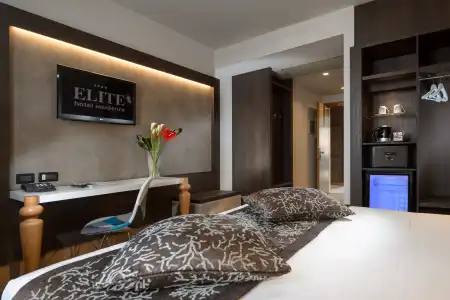 Elite & Spa - 7