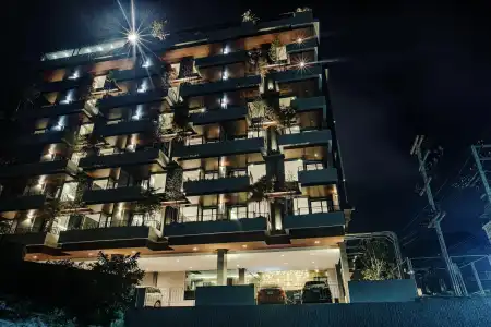 Rak Elegant Patong - 0