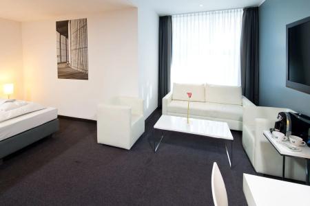 Garner Berlin - Gendarmenmarkt by IHG - 6