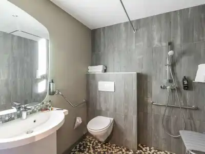 ibis Strasbourg Centre Gare - 8