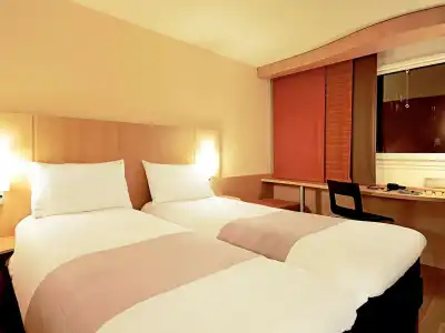 ibis Antwerpen Centrum - 4