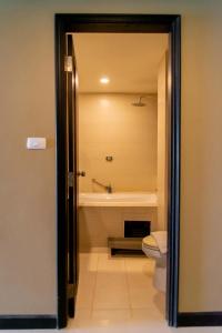 Royal Phala Cliff Beach Resort and Spa - 43