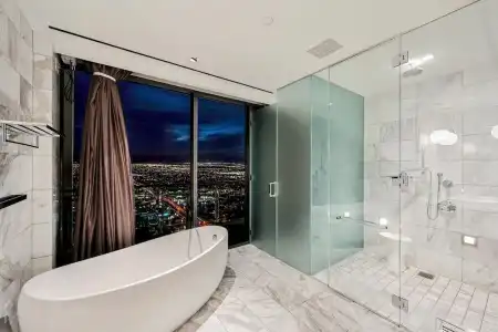 Beautiful Palms Place Suite - 82