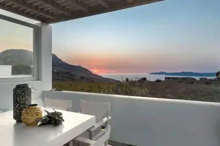 White Tinos Luxury Suites - 147
