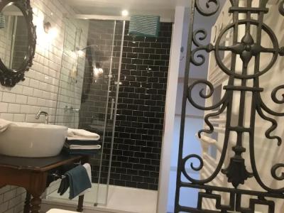 Chambre d'hôtes Logis de Saint Jean - 21