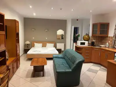 Esprit Budapest - 12