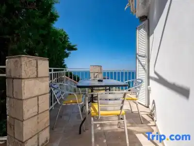 Sun Rose Apartments - 91