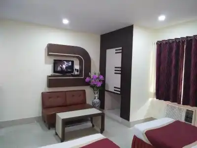Executive Tower - 64